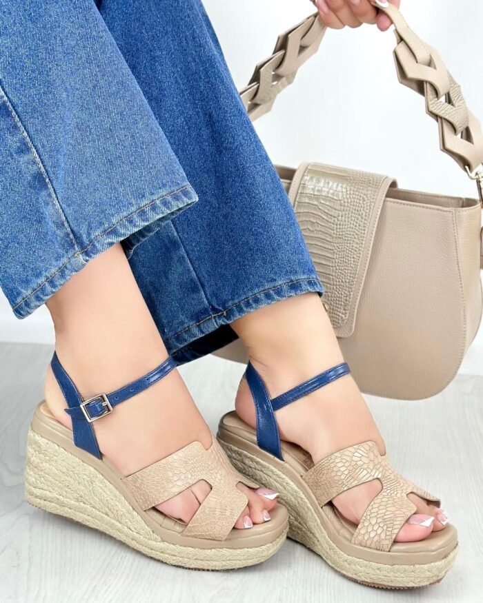 PLATAFORMAS EN CUERO TAUPE POR AZUL 1143