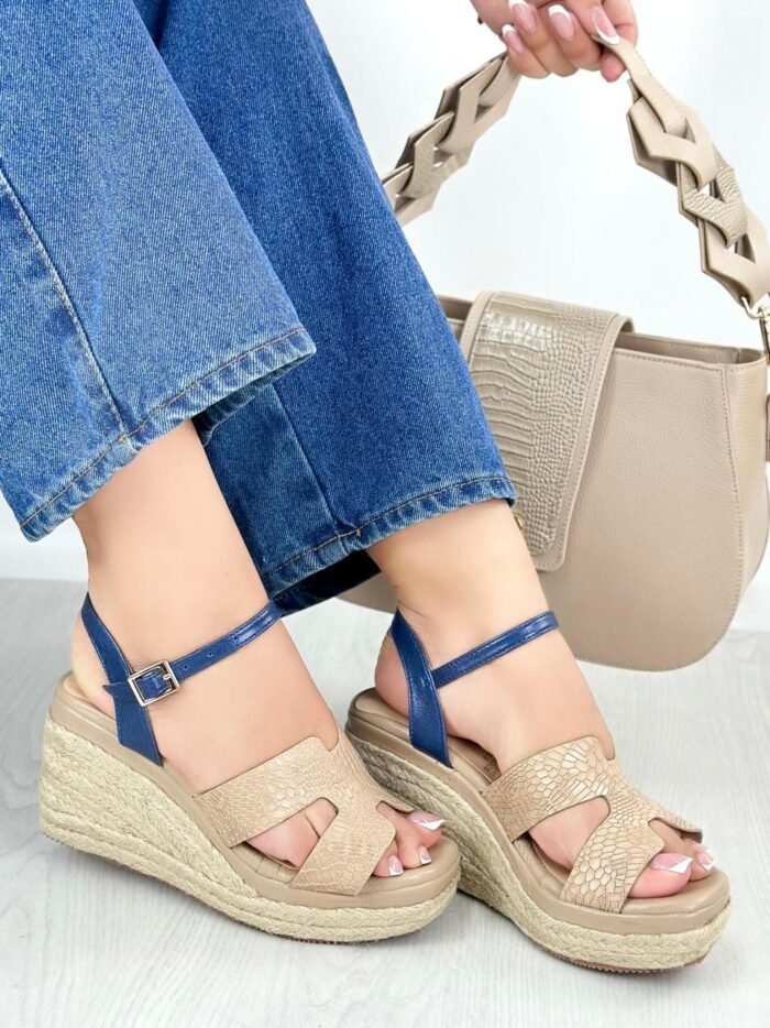 PLATAFORMAS EN CUERO TAUPE POR AZUL 1143