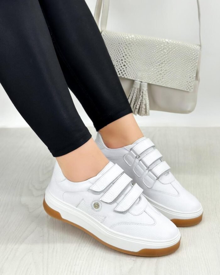 TENIS BLANCO BAMBI 2015