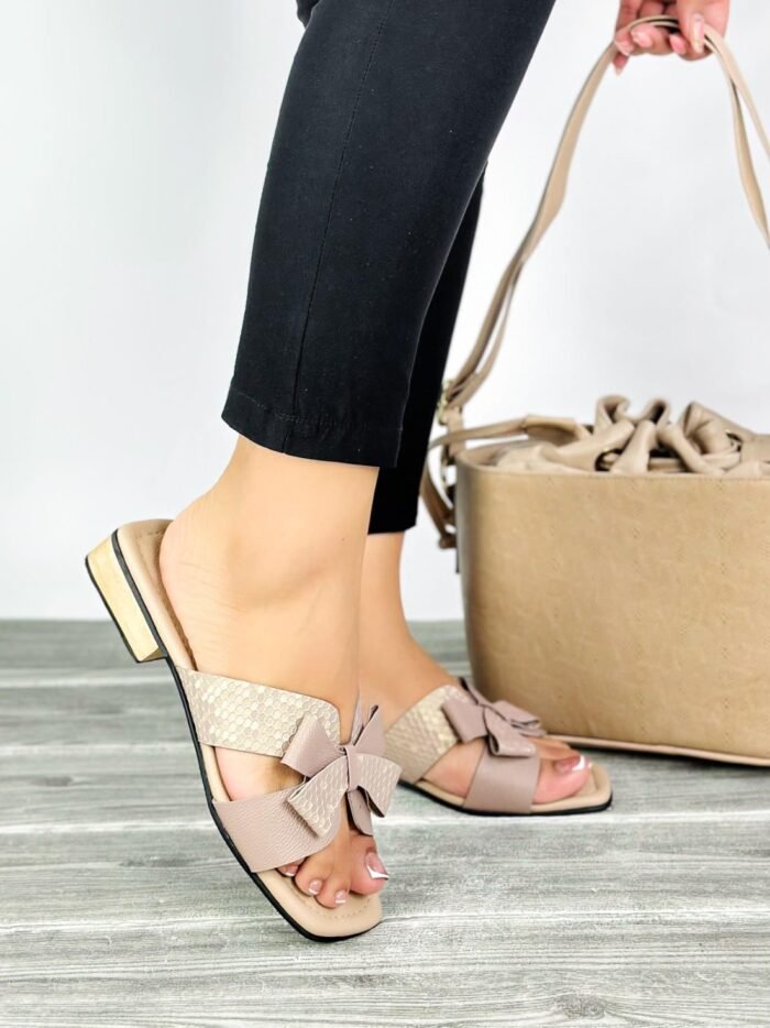 1120 TAUPE