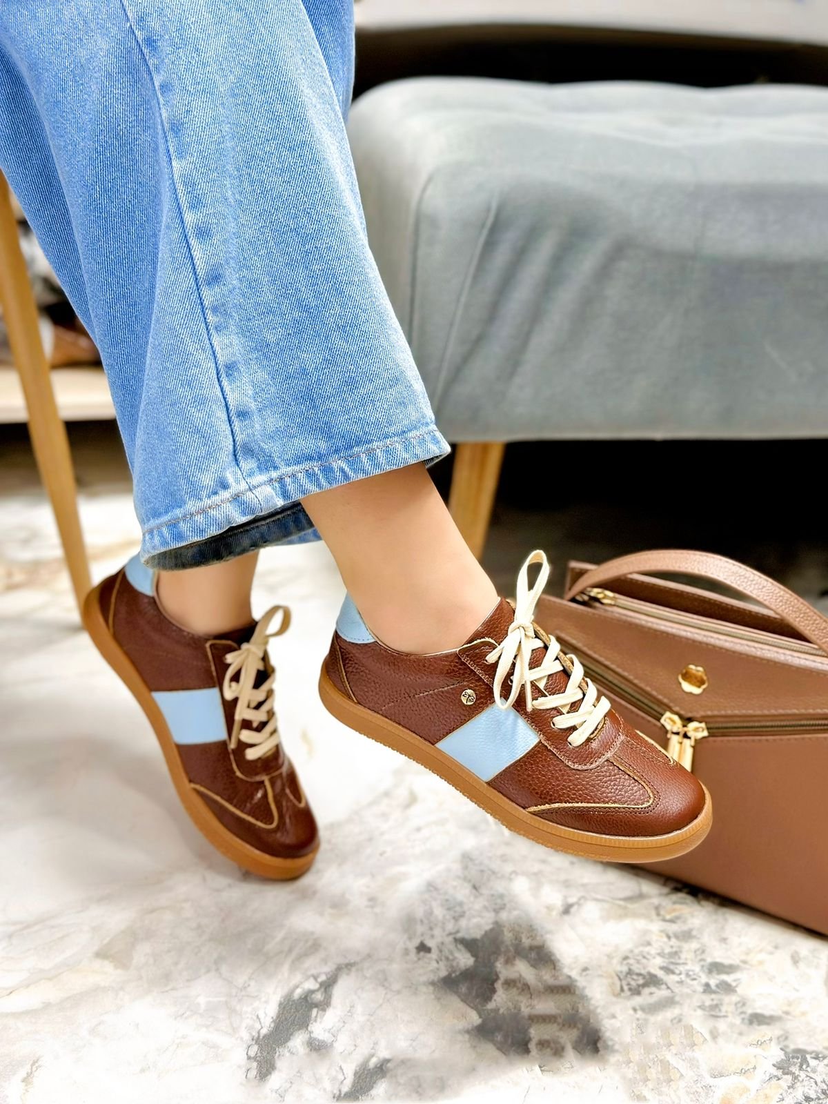 273 CHOCOLATE X CELESTE