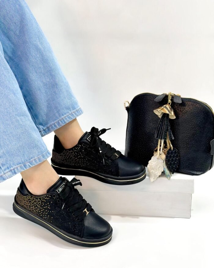 TENIS BRILLOS NEGROS