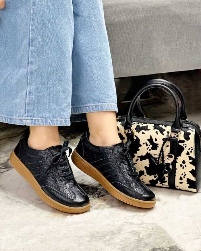 TENIS CUERO NEGRO 718