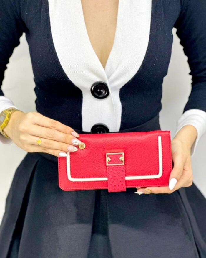 BILLETERA EN CUERO 216