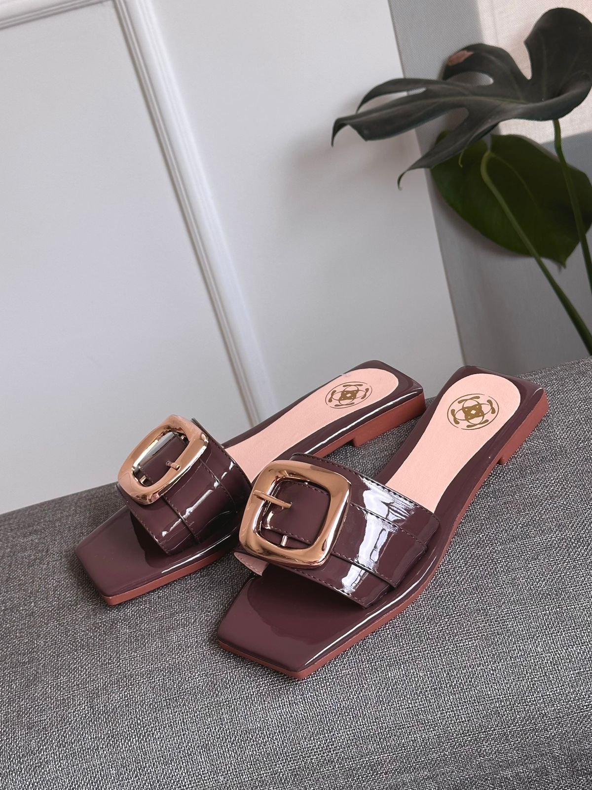 SANDALIA EVILLA CHAROL CHOCOLATE