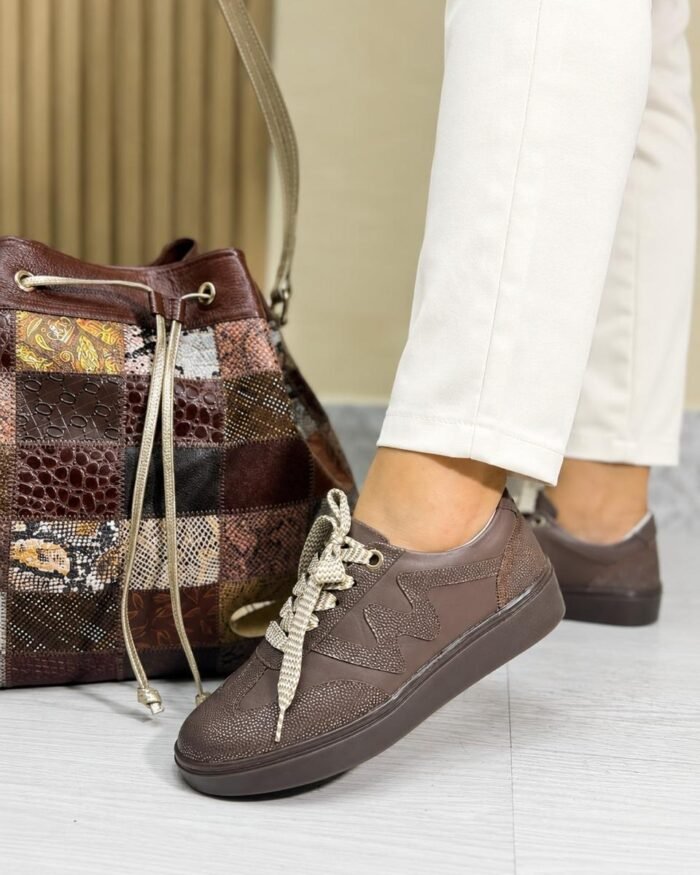 T457 TENIS CHOCOLATE VITORRE